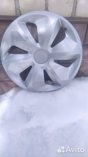 Колпак радиус 14 новый