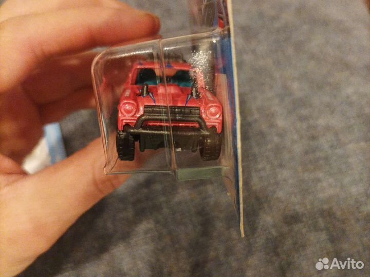 Hot wheels машинки