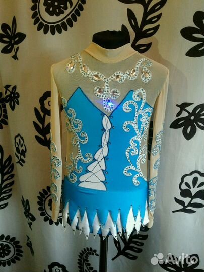 Купальник для художественной гимнастики