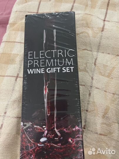 Набор с электрическим штопором