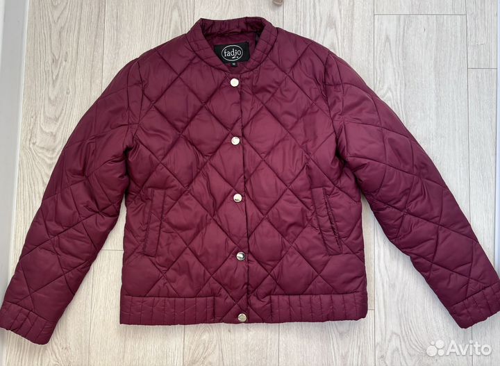 Куртка женская 46 размер