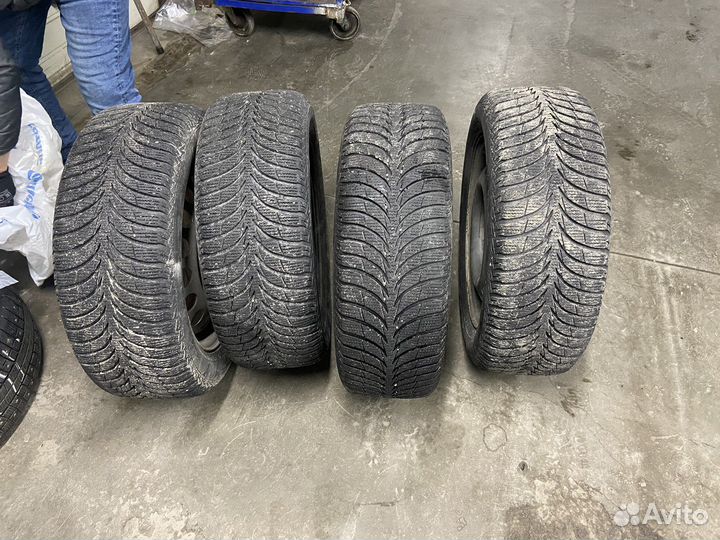 Goodyear Eagle Ultra Grip 225/55 R17