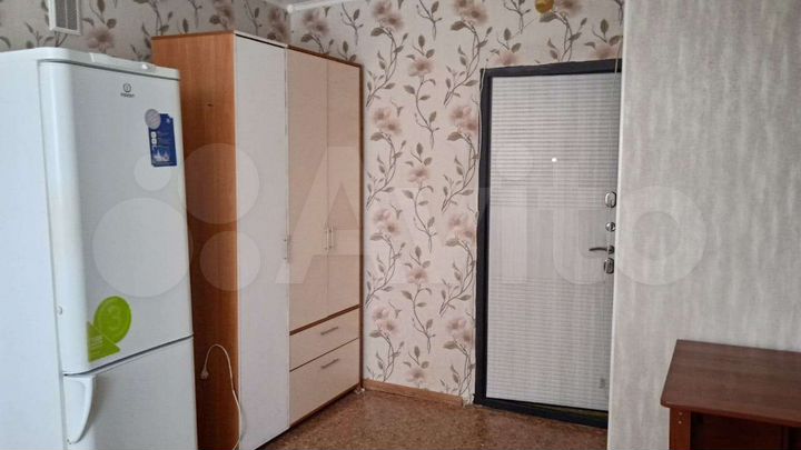 Комната 12,8 м² в 8-к., 6/9 эт.