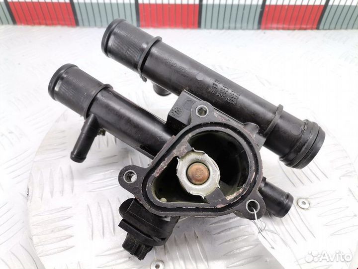 Корпус термостата Renault Master 2 2003 8200709142