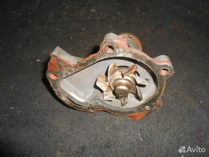 Насос водяной (помпа) Daihatsu Charade G203S(95-0