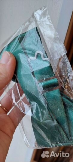 Бабочка изумрудная