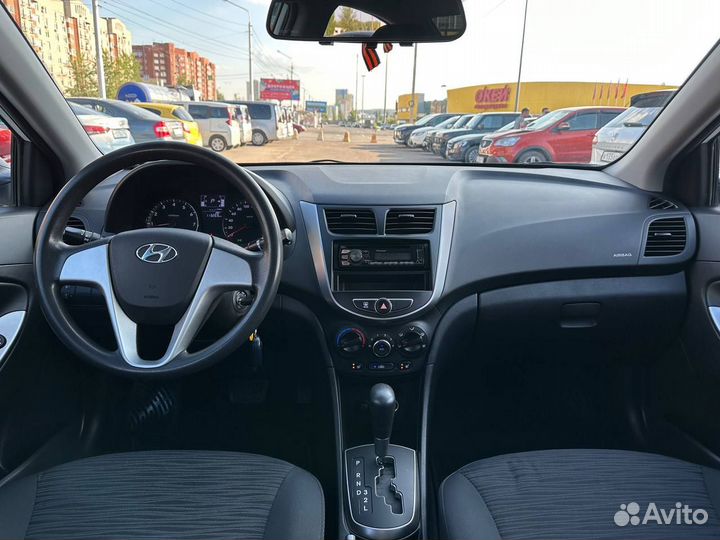 Hyundai Solaris 1.4 AT, 2015, 113 500 км