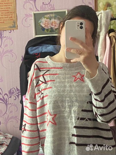 Свитер женский