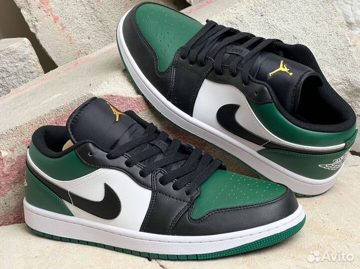 Nike Air Jordan 1 Low Green Toe