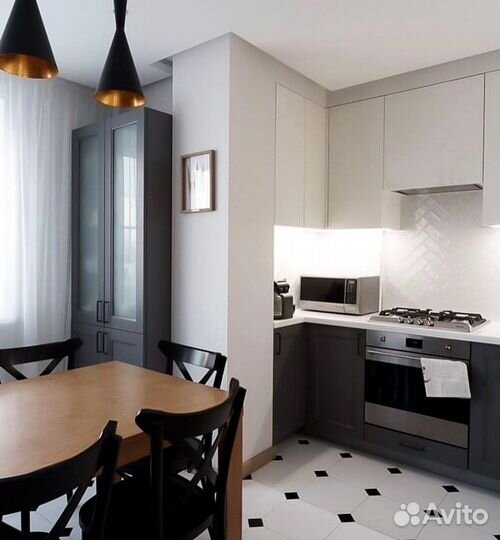 Угловой кухонный гарнитур современный