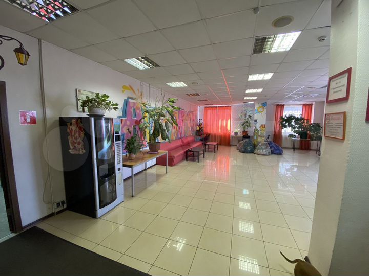 Комната 36 м² в > 9-к., 5/5 эт.