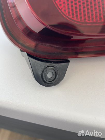 Задний правый фонарь в бампер hyundai santafe 4