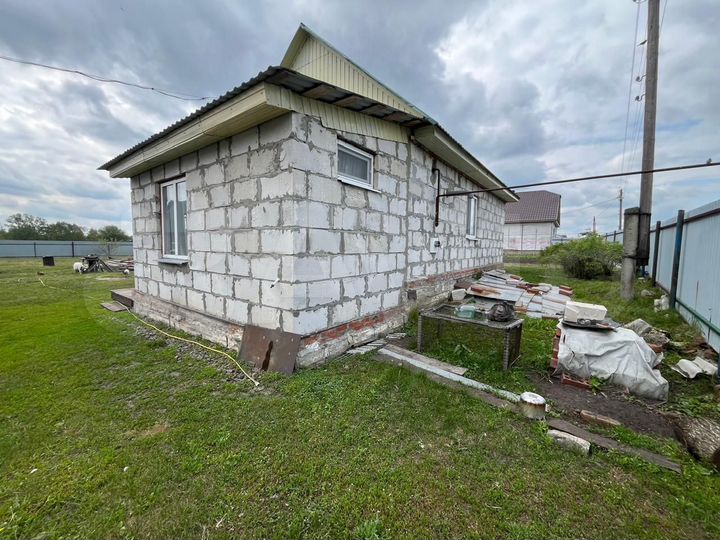 Дом 48 м² на участке 6 сот.