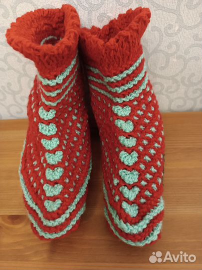 Вязанные новые носки (тапочки) ручной работы