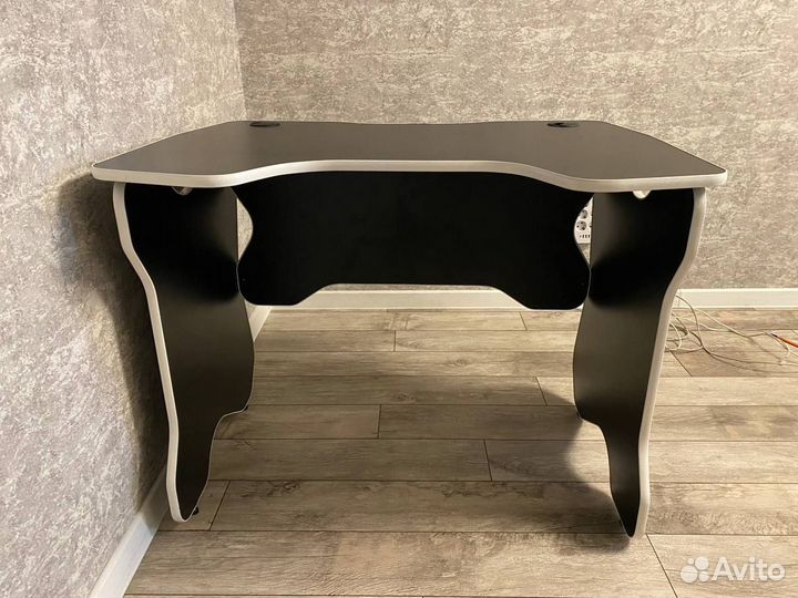 Компьютерный стол бу