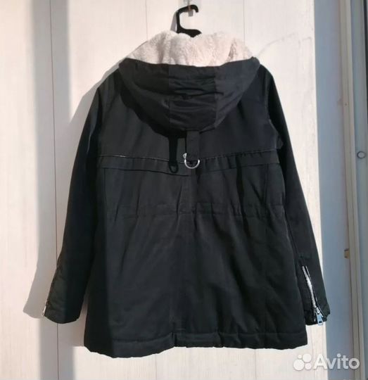 Женская парка зимняя 42 44