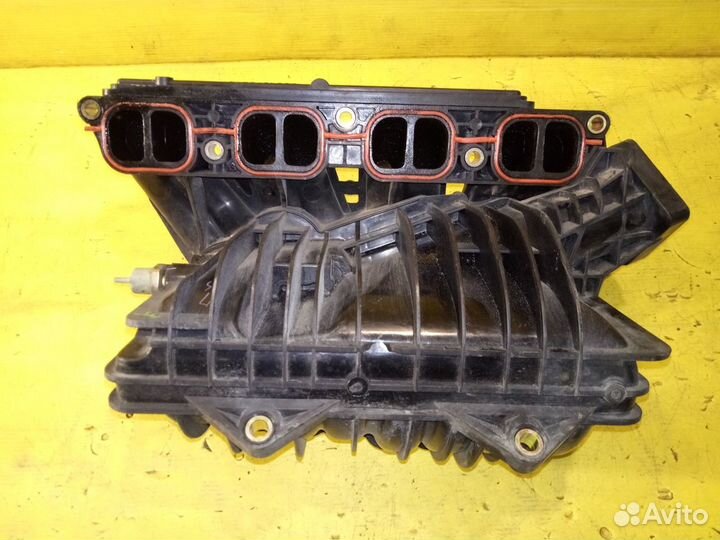 Коллектор впускной 2.0 Toyota Avensis T250 1AZ-FSE