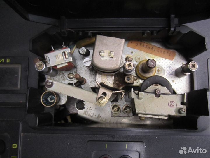 Катушечный магнитофон 