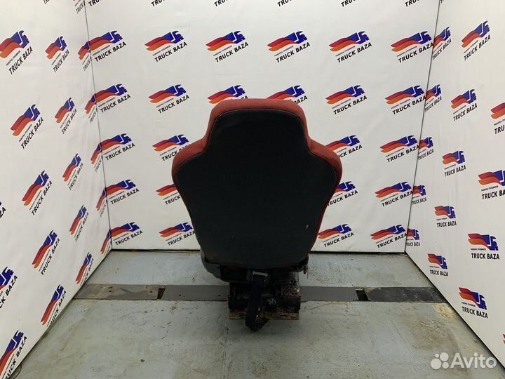 Сиденье пассажирское пневматическое