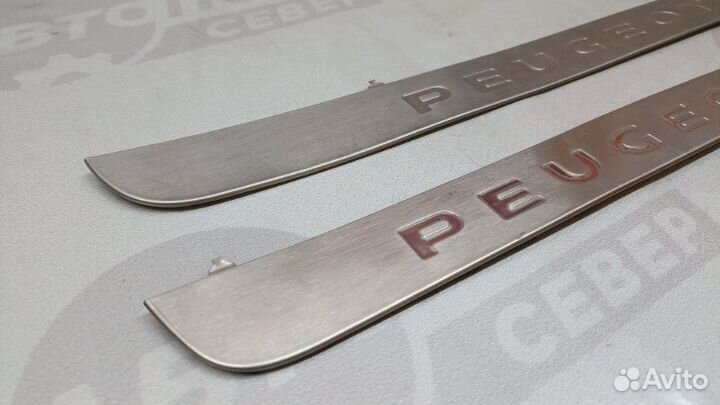 Накладка на порог (наружная) Peugeot 308 4A EP6