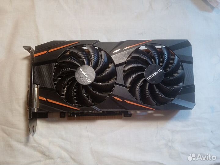 Gigabyte RX 580 8gb