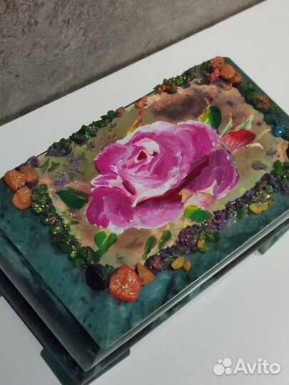 Шкатулка из натурального камня