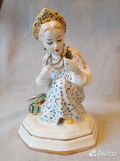 Статуэтка лзфи Малахитовая шкатулка