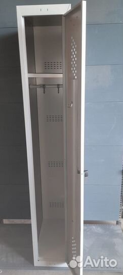 Шкаф металлический