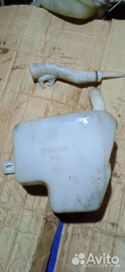 Бачок стеклоомывателя Opel Vectra b