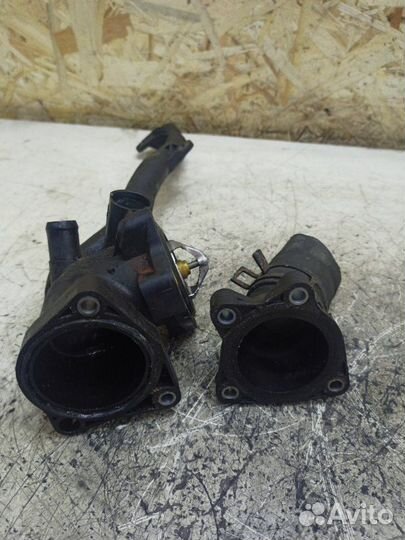 Термостат Toyota Avensis 1AD-FTV 2006