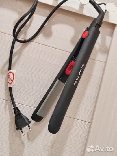Выпрямитель для волос Rowenta Easyliss SF1500D8