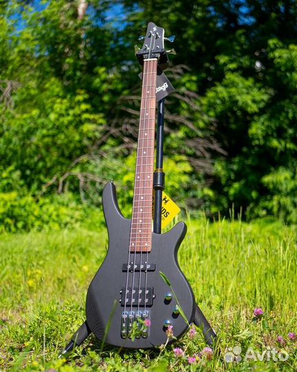 Бас-Гитара Stagg + Аксессуары