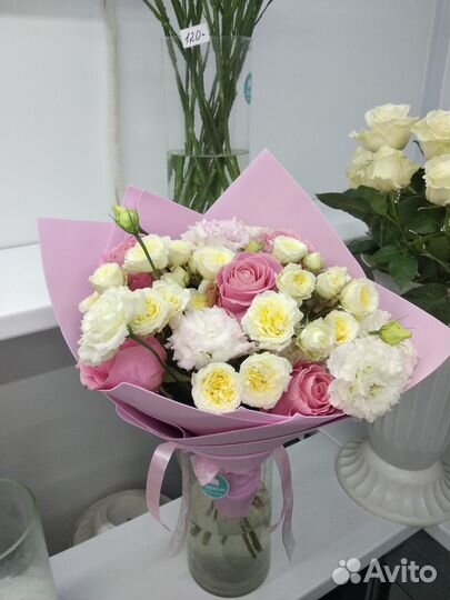 Цветы,шары с гелием,вазы,горшки для цветов