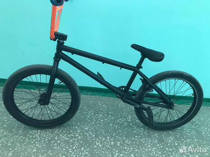 Трюковой велосипед bmx