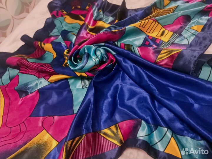 Шелковый платок