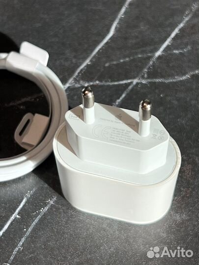 Комплект зарядки Apple 20W