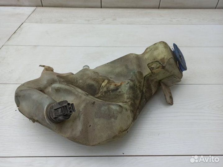 Бачок омывателя Vw Passat B5 APU 2000