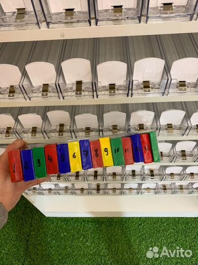 Шкаф для сигарет, сигаретный шкаф 132 позиции