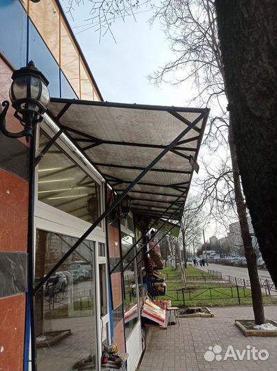 Козырек над крыльцом бу