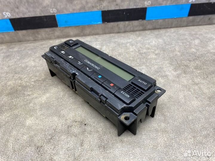 Блок управления климат-контролем Skoda Octavia A4