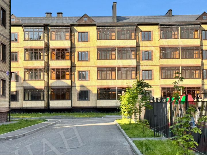 1-к. квартира, 41 м², 2/4 эт.