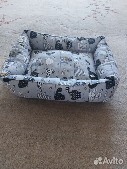 Лежанка для кошки, собаки