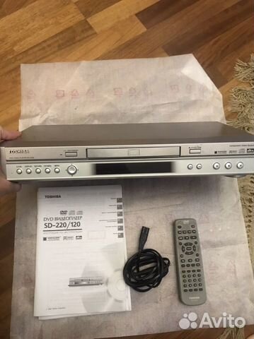 DVD плеер Toshiba SD-220/120