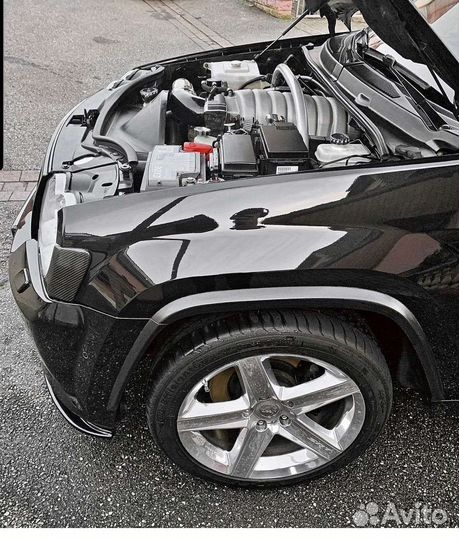 Тюнинг расширители арок для Jeep srt8 wk1