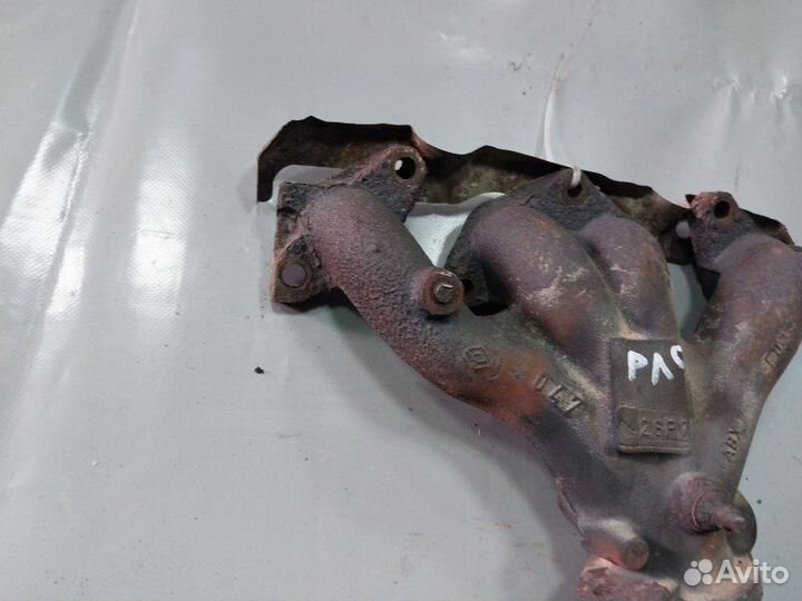 Выпускной коллектор Renault Logan седан 