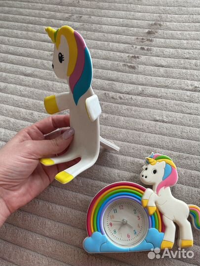 Часы и подставка для телефона (пони)