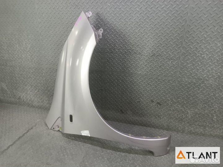 Крыло переднее правое nissan note