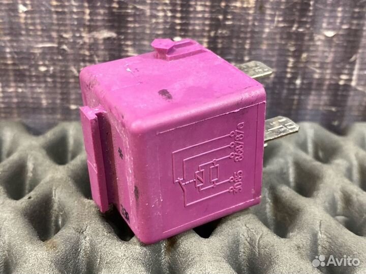 Реле Bmw X5 E53 M54 2006