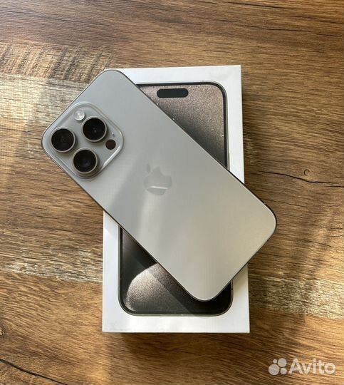 iPhone 15 Pro, 512 ГБ