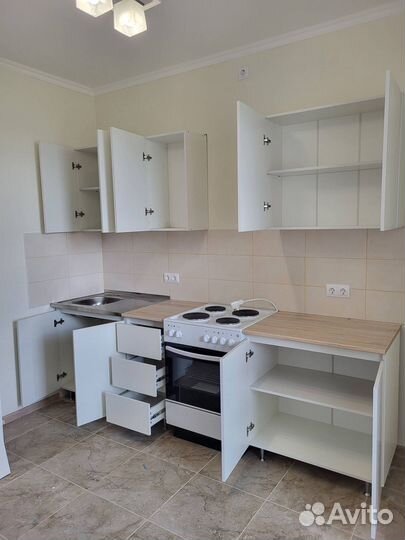 Кухня готова белая 2.0 м